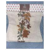 FALL TABLE RUNNER