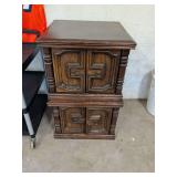 2 END TABLES