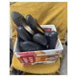 BOX OF ASSORTED WOMENS SHOES. SIZE 6.5 TO 7.5.