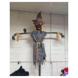 10 1/2 FT ANIMATED LED TALKING SCARECROW