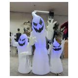 8 FT GHOST FAMILY AIRBLOWN INFLATABLE LIGHTS UP