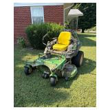 John Deere Z915B ZTrak Zero Turn Riding Mower with 25.0 Horsepower Engine