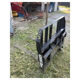 Model PF46C 4000 lbs Tractor Pallet Fork Attachment