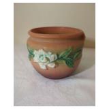 Roseville USA Pottery Planter with Raised White Floral Motif