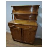 Oak Wood Buffet and Hutch with Spindle Supports