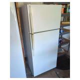 GE White Top-Freezer Refrigerator