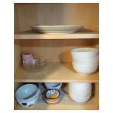 International Heartland Dinnerware and Assorted Kitchenware Lot