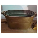 Large Copper Wash Tub with Wooden Handles