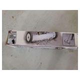 Central Machinery 22 Inch Magnetic Floor Sweeper With Release