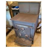 Birmingham Stove & Range Co. Ponderosa Cast Iron Wood Stove