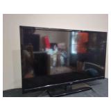 Seiki SE32HY27 32-Inch LED Television with Remote and Wall Mount