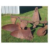 Tractor 2-Bottom Moldboard Plow with Coulter Wheel