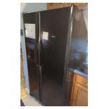 Frigidaire Gallery Side-by-Side Refrigerator