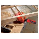 **BESSEY 90-Degree Angle Clamp **missing the C