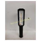 Husky LED magnetic/ hanging drop light. Battery
