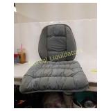 19"x19" seat cushion 16"x16" back cushion office