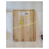 Wood Cutting board 15"x21" preowned good