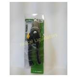 EXPERT GARDENER BY PASS PRUNER. APPEARS NEW IN