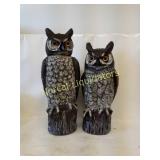 **2 plastic Owl statues 1 has a  bobble head but