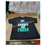MY MONEY GROWS ON TREES SZ LARGEGRAPHIC