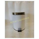 **2 gallon mini trash can with step open lid and