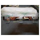 Mounting vanity/bathroom light. New