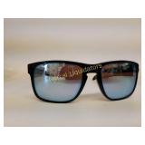 Polarized Oakley Holbrook Classic Sunglasses