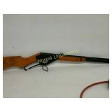 DAISY RED RIDER BB GUN
NEW OUT OF THE BOX.