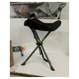 3 legged stool
