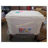 *  Igloo Latitude 50 Quart Cooler 
Appears new