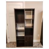 Wood cubby 31in x 12in x 67in