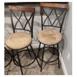 4 bar stools