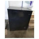 Artic king chest freezer 29in x 33in