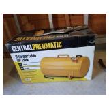 Central pneumatic 11gal portable tank