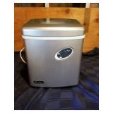Emerson ice maker