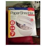 Royal paper shredder