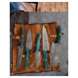 Damascus kitchen knife set with sheath
