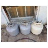 3 propane tanks