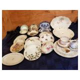 Assorted antique china items