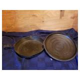 Griswold 12in cast iron skillet 718 with lid