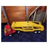 Vintage tonka car carrier