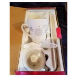 Hot cocoa set new in box