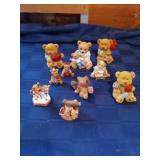 Assorted knicknacks