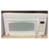 White GE Over Range Microwave T1B