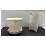 Two Vintage Planters on is Haeger K16A