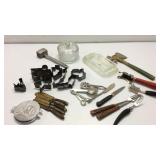 Vintage Kitchen Items K7E