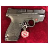 NEW 9mm Smith & Wesson Shield 2.0 w 2 Mags & Laser