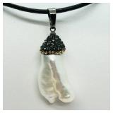 $200   Pearl And Bead Pendant With Cord (9.3G) Nec