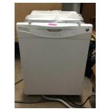 White GE Dishwasher Y1B