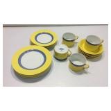 Fitz and Floyd Sunny Yellow Luncheon Set K7E